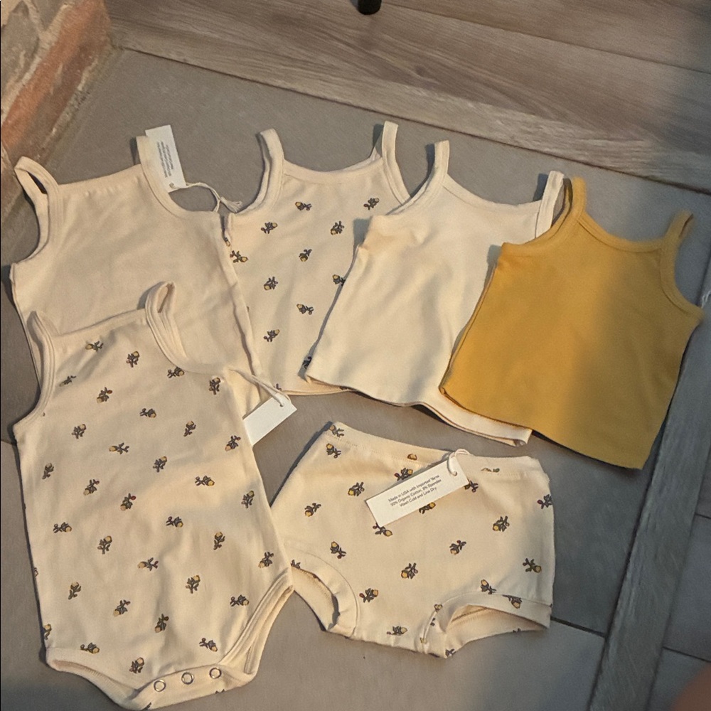 ARQ BABY CLOTHES